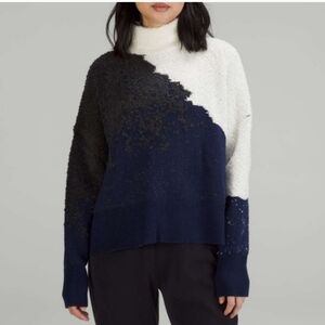 Lululemon Ombre Knit Textured Turtleneck Sweater Size 20